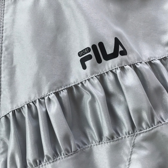 (SOLD) FILA Windbreaker - Picture 3 of 8
